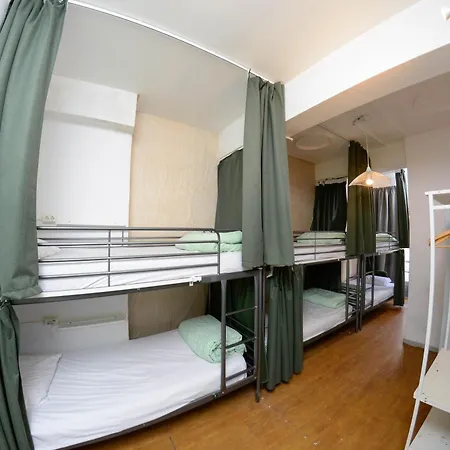 Travel & Live Hostel