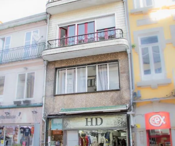 Travel & Live * Oporto